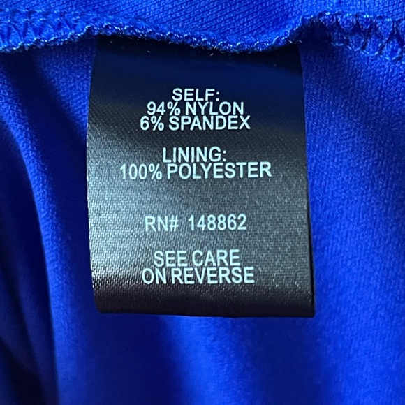 TORRID ELECTRIC BLUE GEO LACE HANDKERCHIEF MIDI DRESS size 2 - Picture 13 of 13